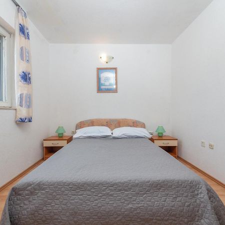 Appartement Olive Gardens à Primošten Extérieur photo