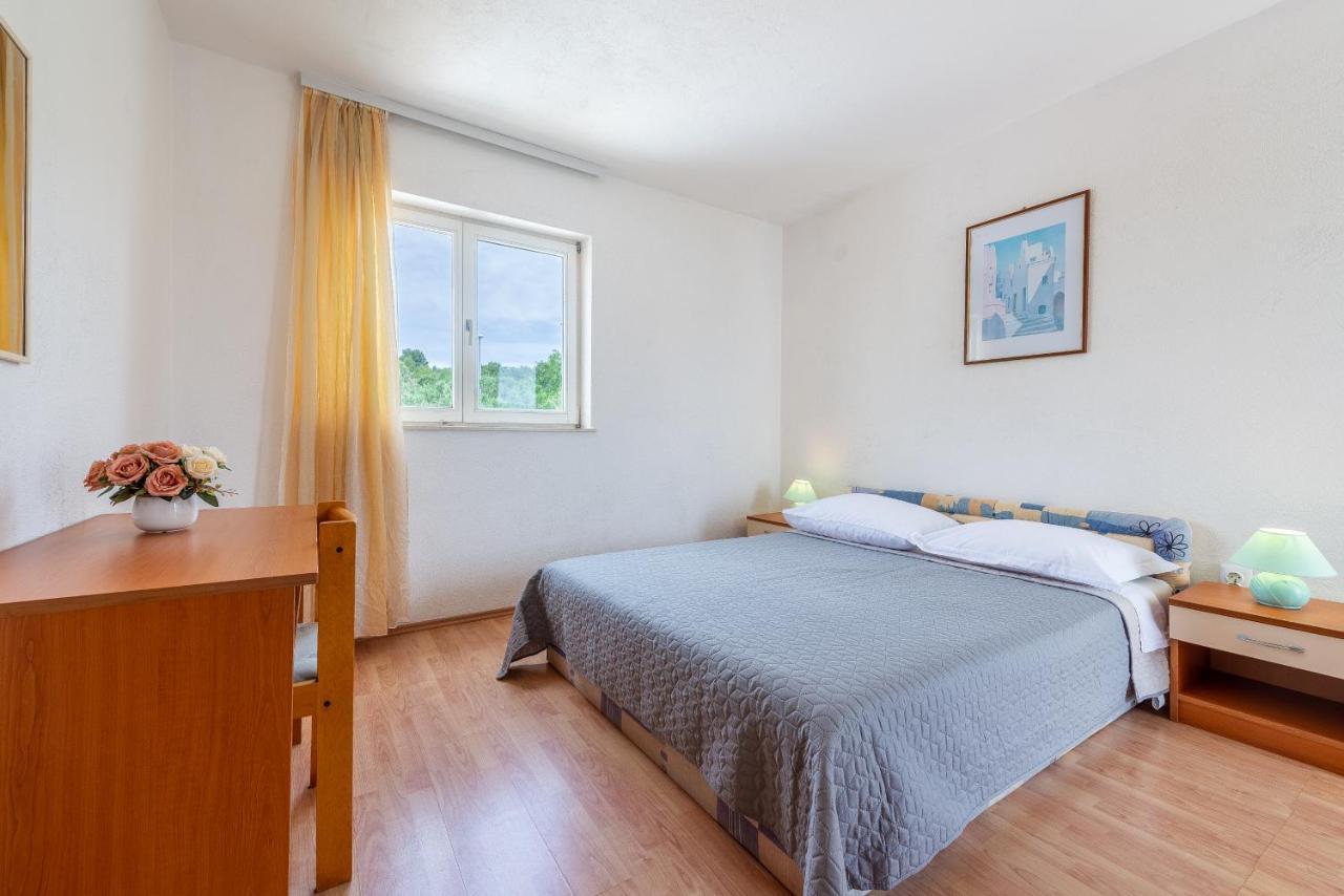 Appartement Olive Gardens à Primošten Extérieur photo