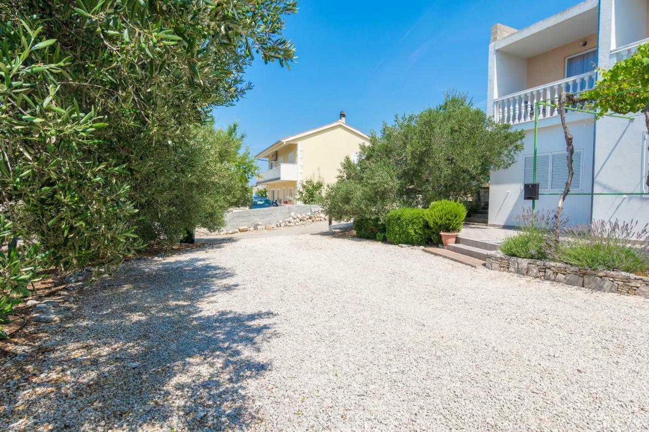 Appartement Olive Gardens à Primošten Extérieur photo