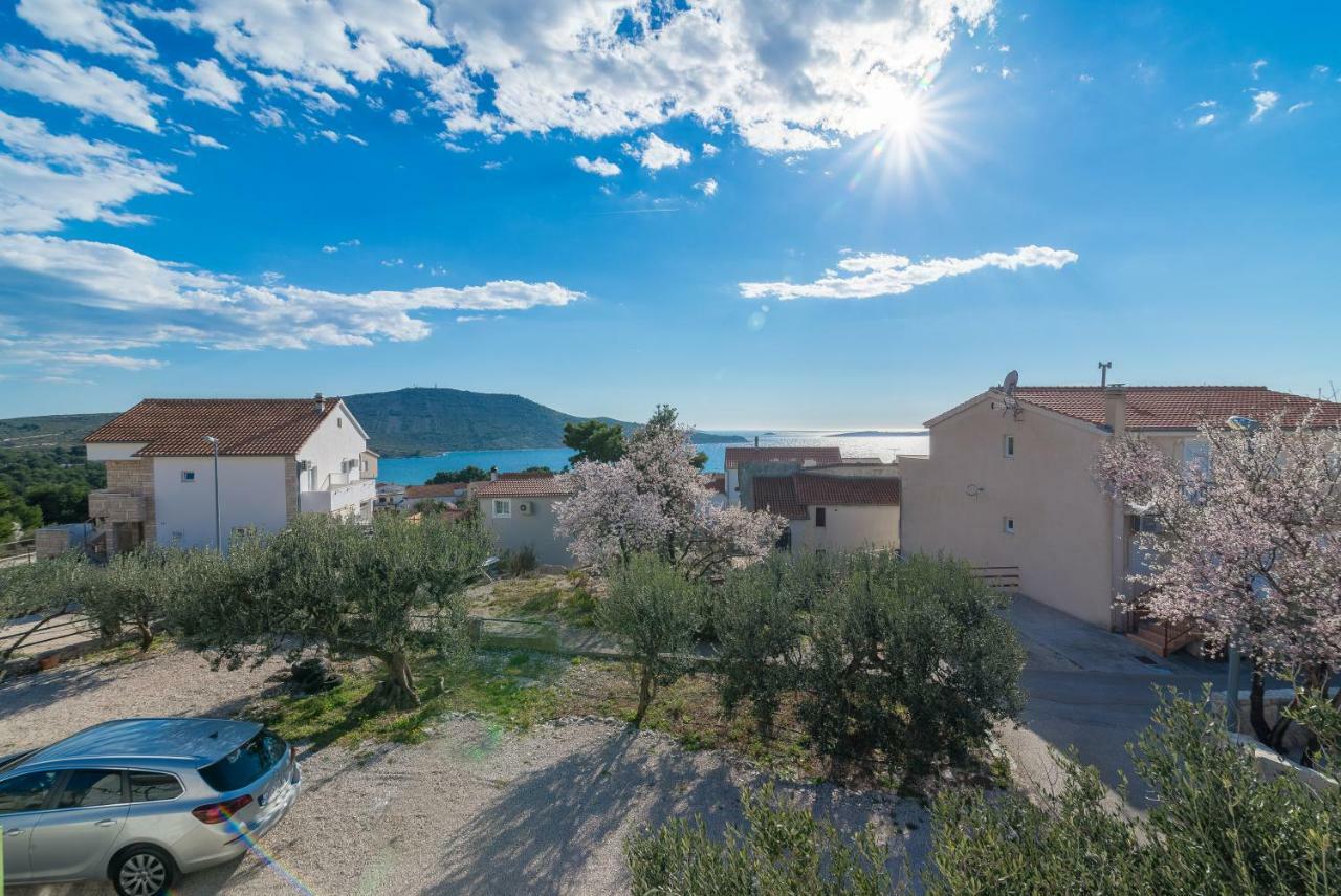 Appartement Olive Gardens à Primošten Extérieur photo